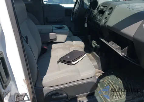 2004 Ford F-150 Stx/Xl/Xlt z USA, uszkodzony, nr VIN 1FTRF14W54NB75251